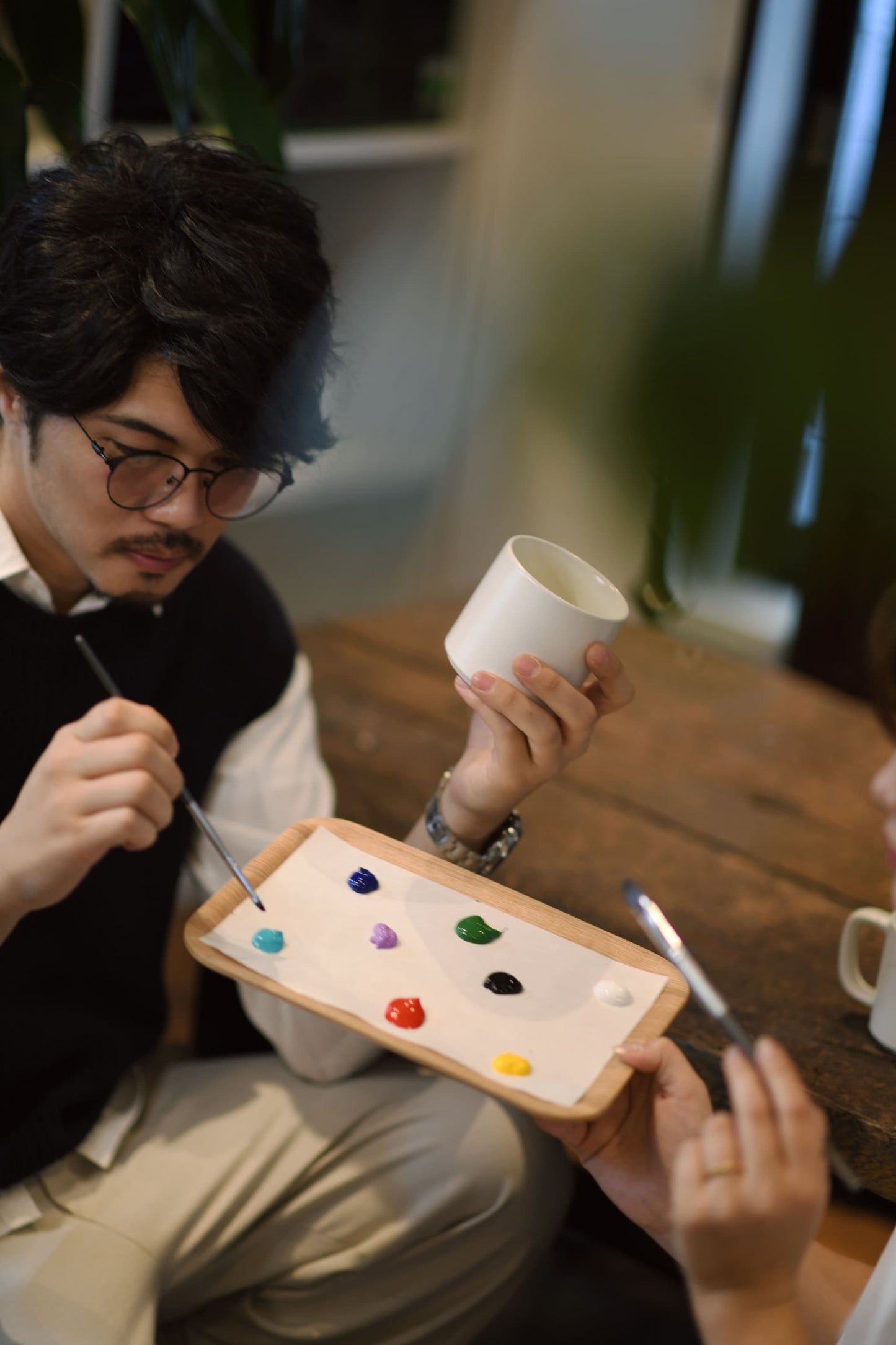 【渋谷　平日】フリースタイル　陶芸体験　茶器の絵付とお茶とお菓子の体験